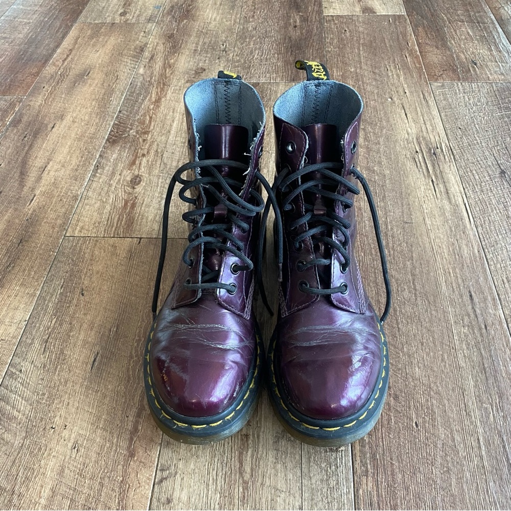 Dr Martens purple patent 1460 boots size 7
